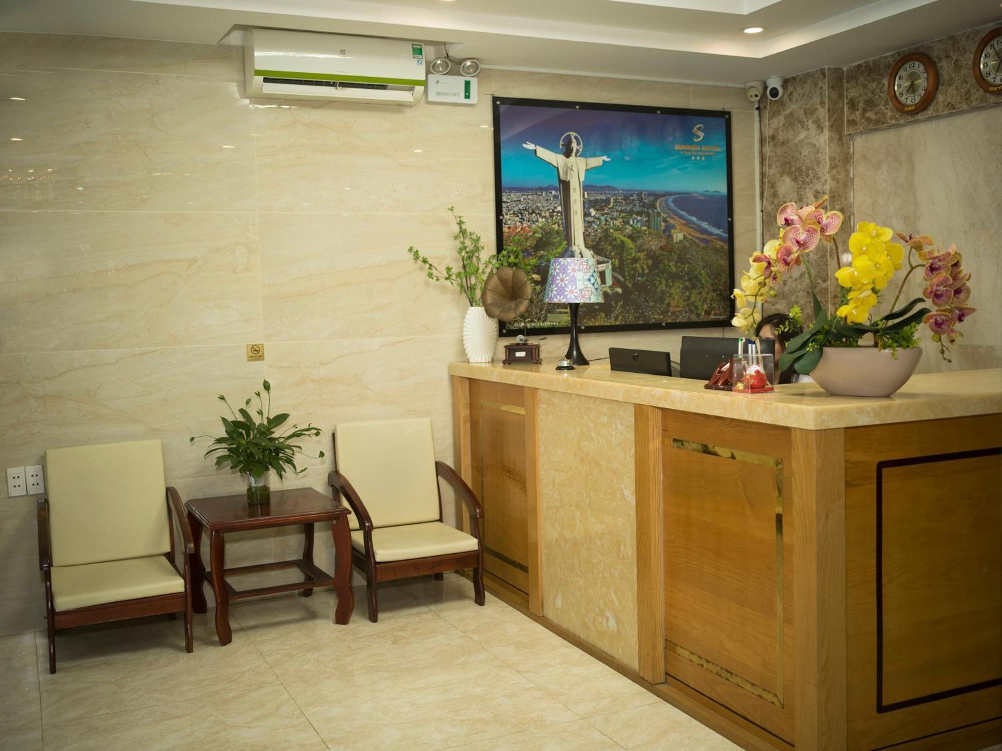 Summer Beach Hotel - Back Beach Вунгтау Экстерьер фото